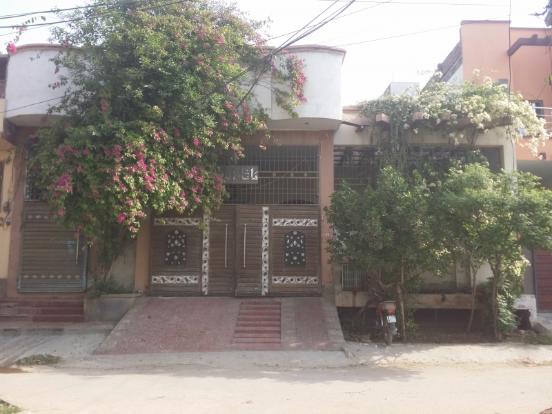 Commercial Available for Sale Samundry Road FAISALABAD 