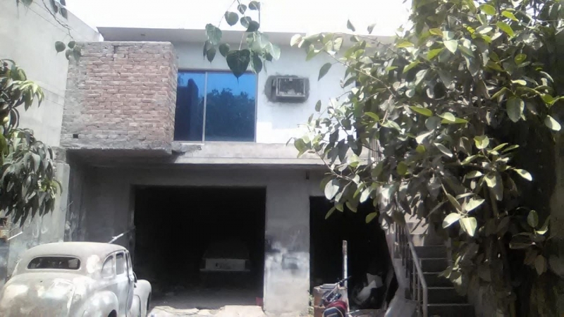 Commercial Available for Sale ICCHRA LAHORE 