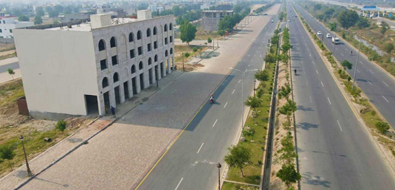 Commercial Available for Sale Lake City LAHORE 1 Kanal Commercial Plots for Sale in Lahore