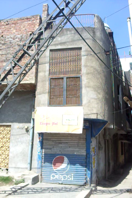 Commercial Available for Sale Mughalpura LAHORE 