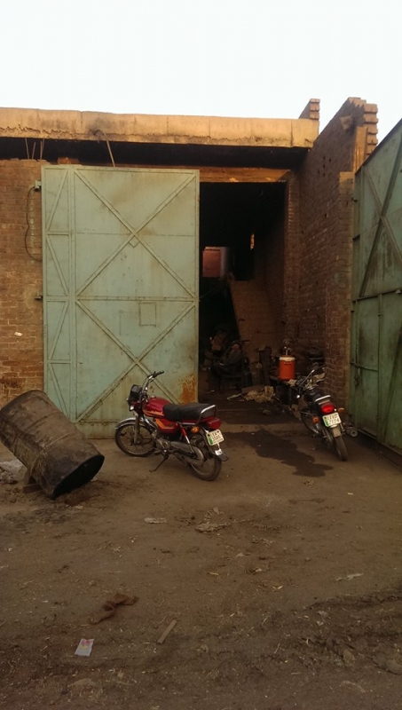 Commercial Available for Sale Ringroad LAHORE 