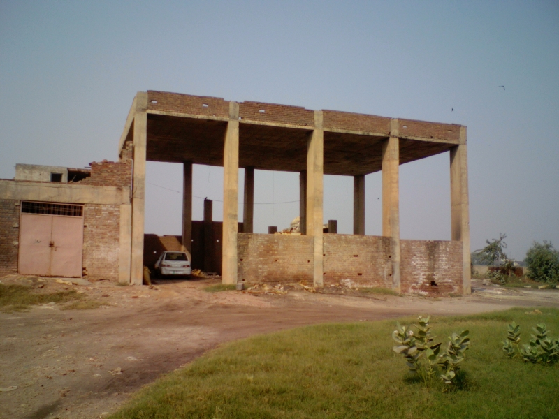 Commercial Available for Sale Thokar Niaz Baig LAHORE fectory