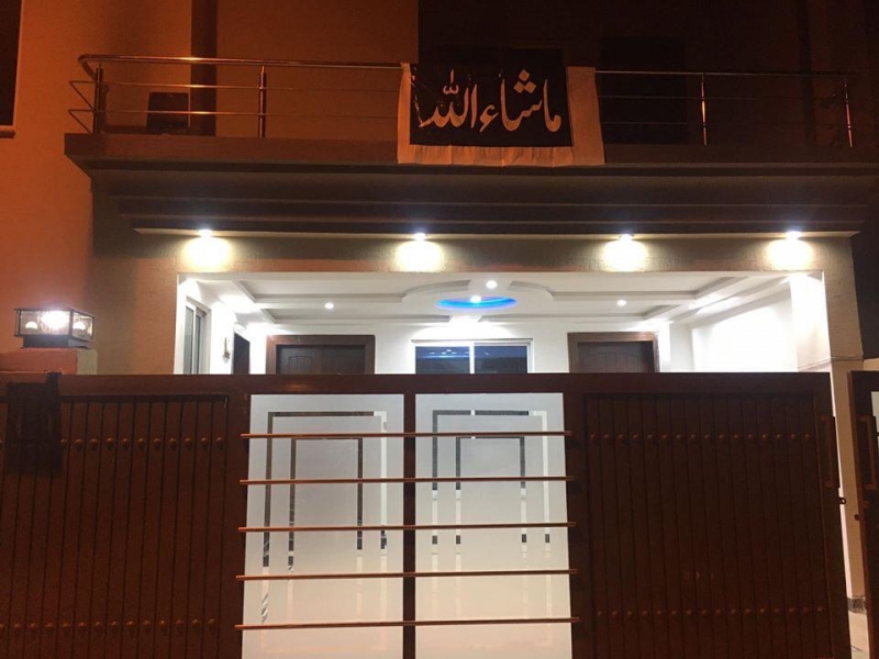 House Available for Sale Bahria Town ISLAMABAD Front View