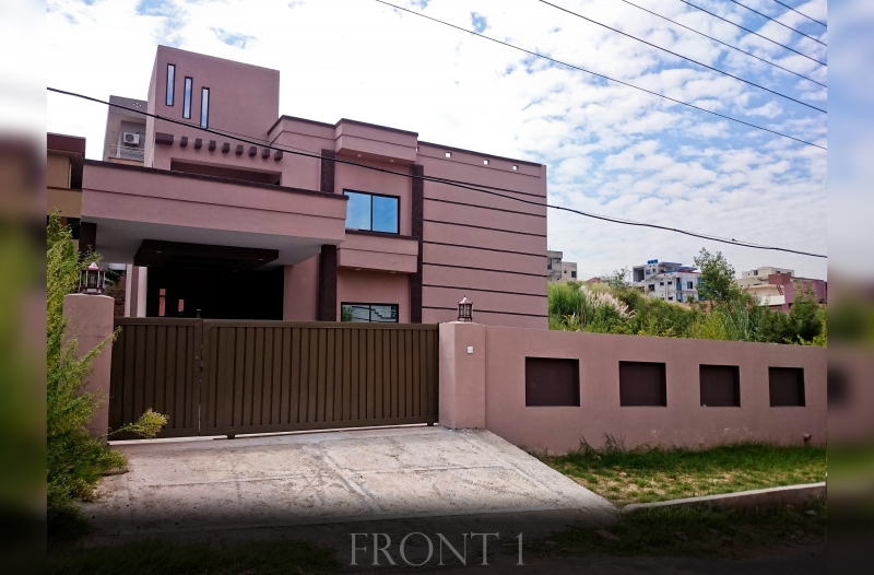 House Available for Sale Soan Garden ISLAMABAD 