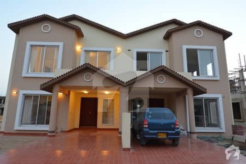 House Available for Sale P I B Colony KARACHI 