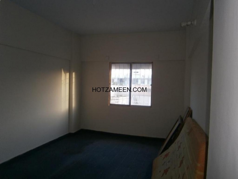 House Available for Sale Gulistan-e-Jauhar KARACHI 