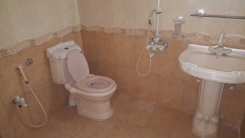House Available for Sale Gulistan-e-Jauhar KARACHI 