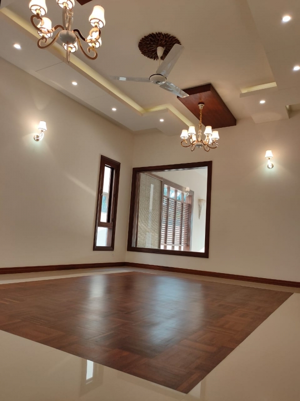 House Available for Sale Gulshan-e-Iqbal KARACHI 
