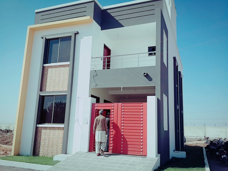 House Available for Sale Scheme 33 KARACHI RIM JHIM VILLAS