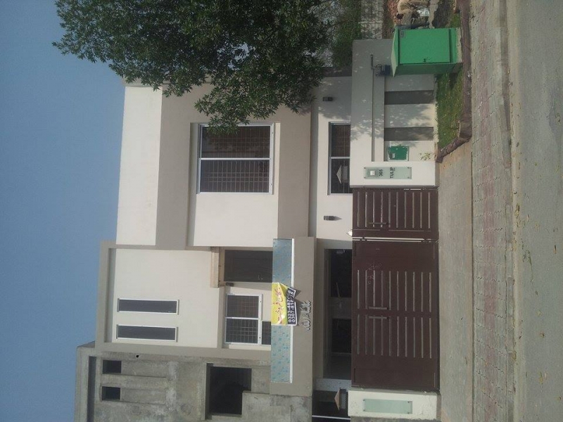 House Available for Sale Bahria Town LAHORE 