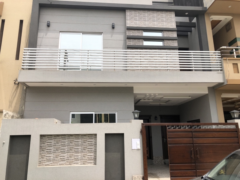 House Available for Sale Canal Gardens LAHORE 