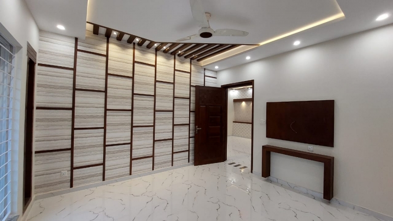 House Available for Sale Canal Gardens LAHORE 