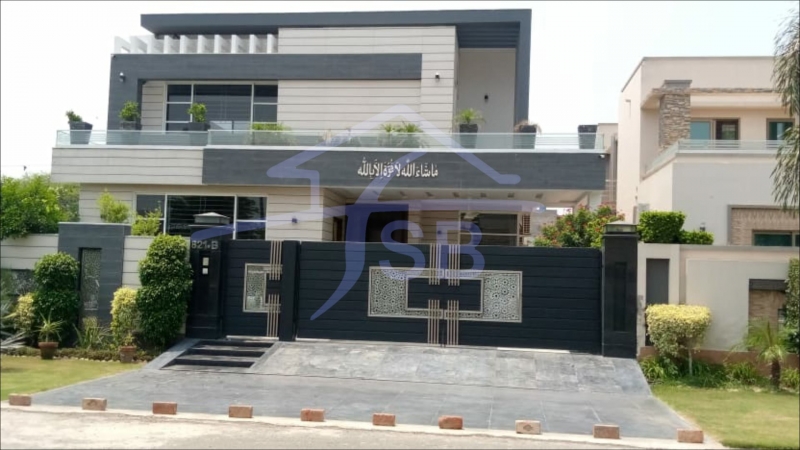 House Available for Sale Cantt LAHORE 