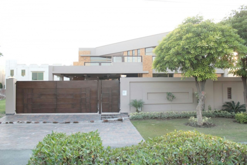 House Available for Sale EME Society LAHORE Brand New House