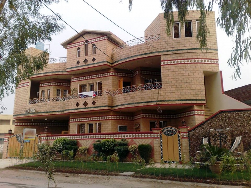 House Available for Sale Marghazar Colony LAHORE 