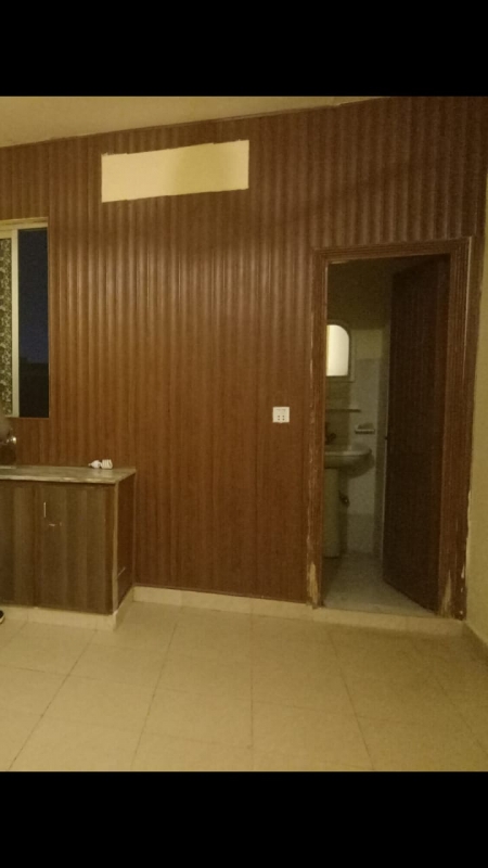 House Available for Sale Model Town LAHORE 