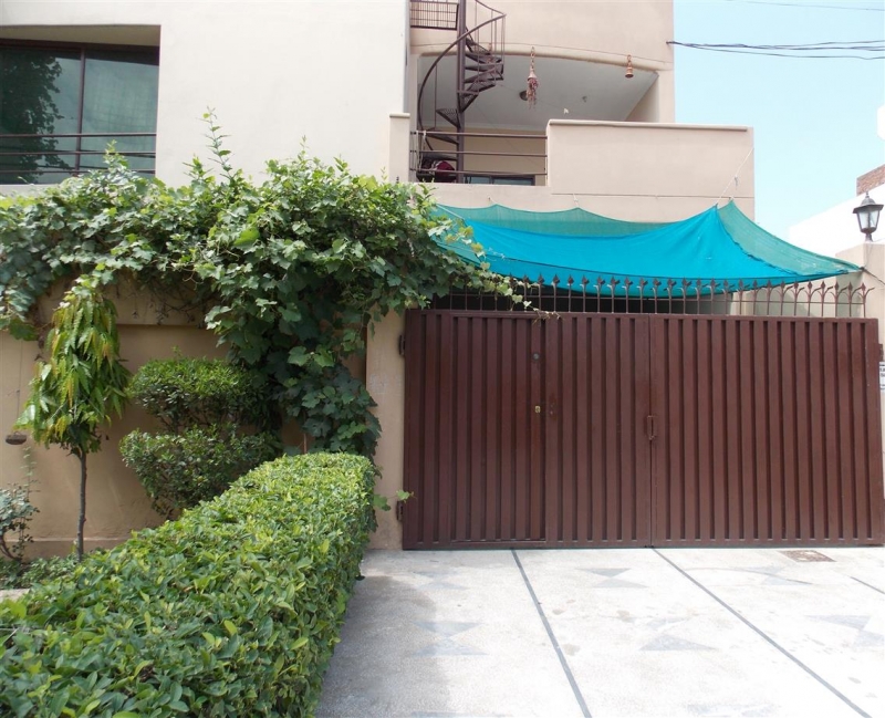 House Available for Sale Mustafa Town LAHORE Front View