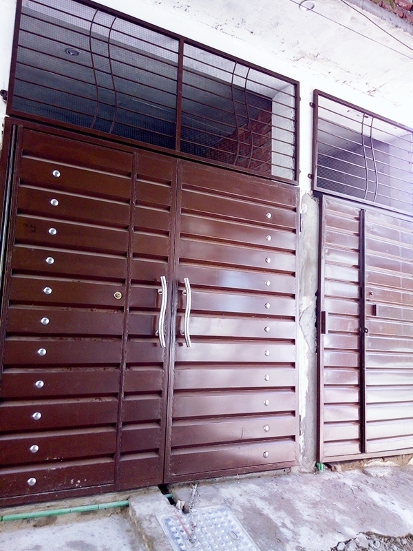 House Available for Sale P.C.S.I.R LAHORE 2.5 Marla Triple Storey House for Sale (New Build)