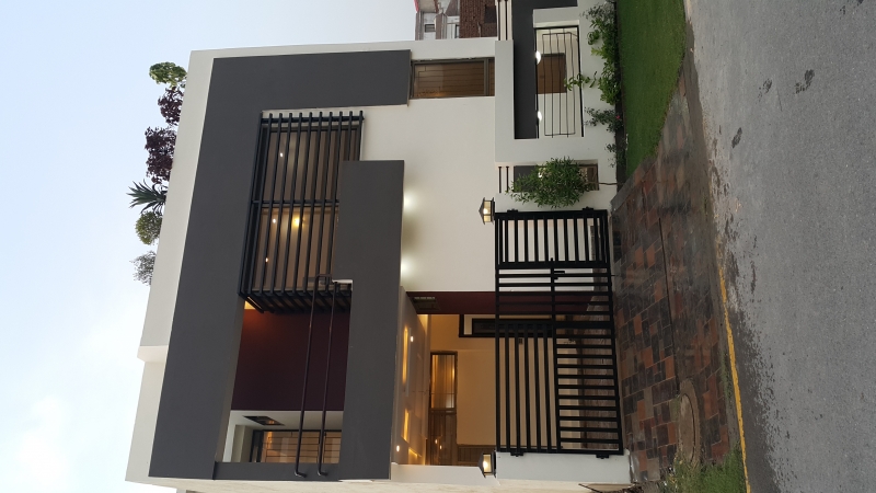 House Available for Sale Park View LAHORE A newly built house