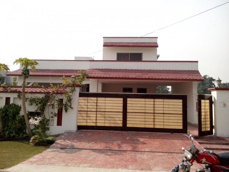 House Available for Sale State Life Housing Society LAHORE front alivation