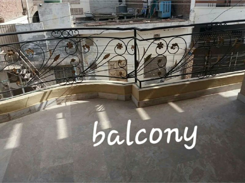 House Available for Sale Surrounding area agricultural lands MULTAN 