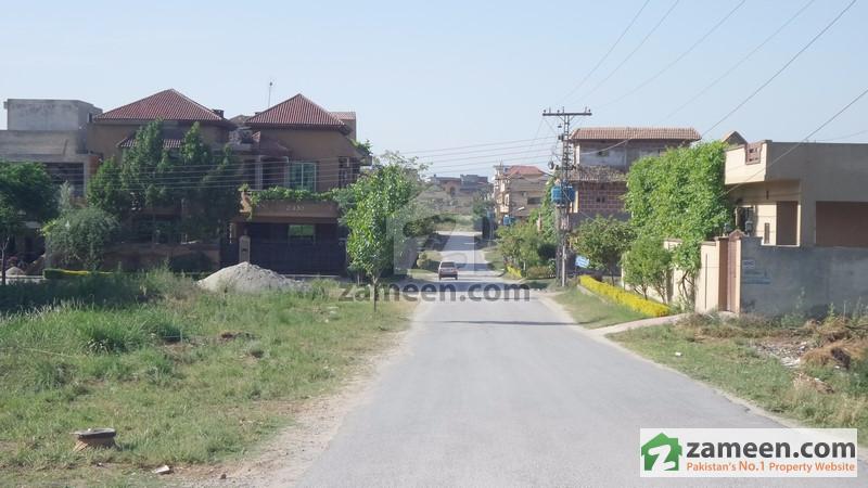 Plot Available for Sale Police Foundation ISLAMABAD 