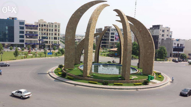 Plot Available for Sale Bahria Town LAHORE 