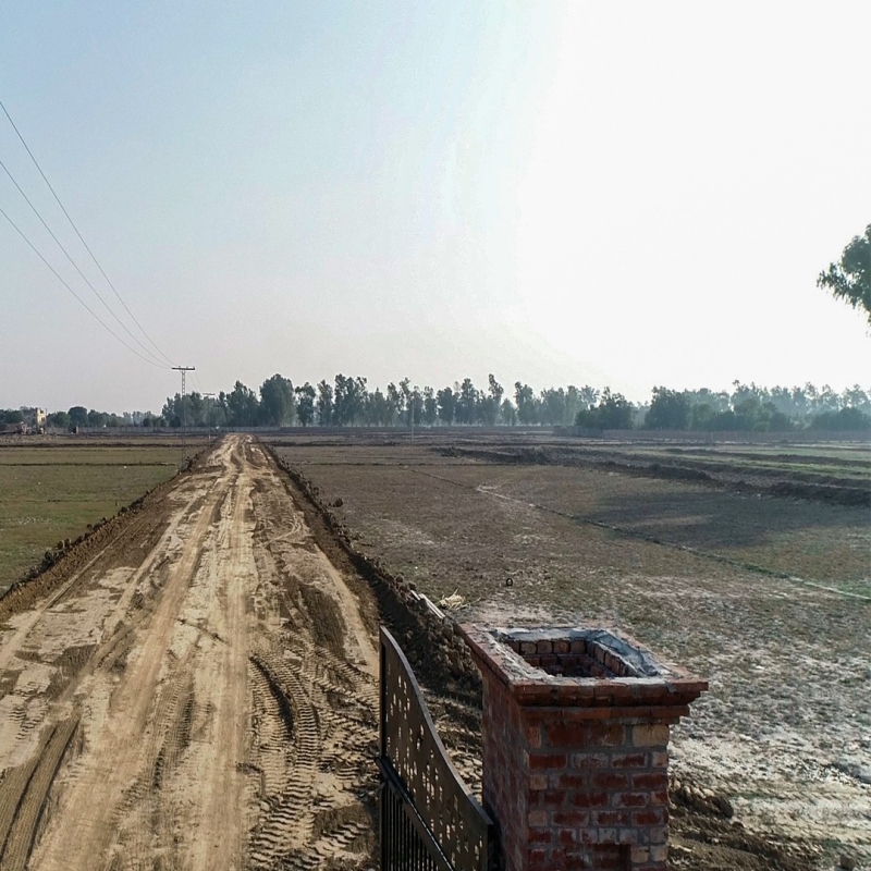 Plot Available for Sale Bedian Road LAHORE Open land image