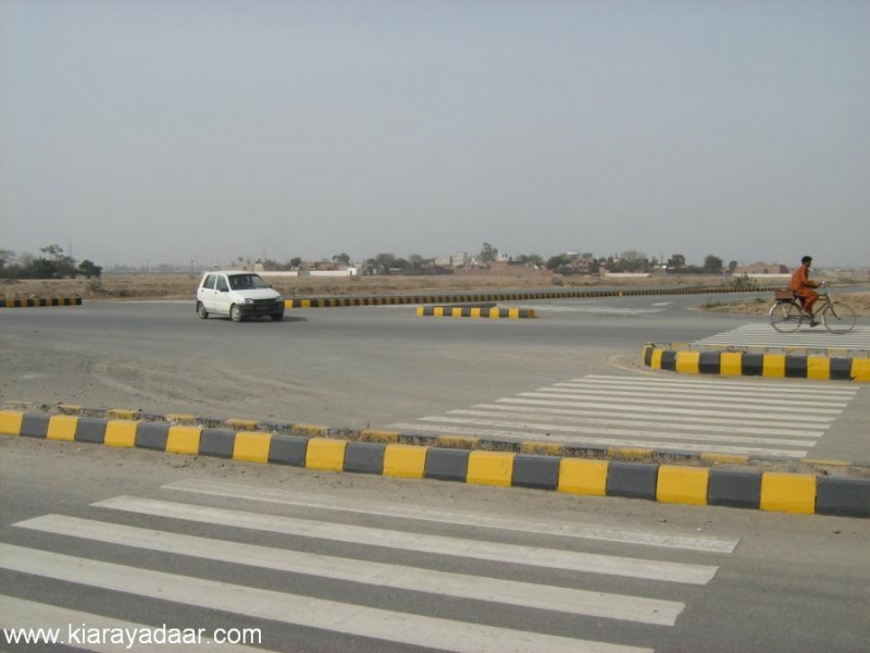 Plot Available for Sale LDA avenue LAHORE 