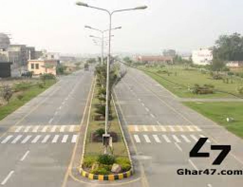 Plot Available for Sale LDA avenue LAHORE 