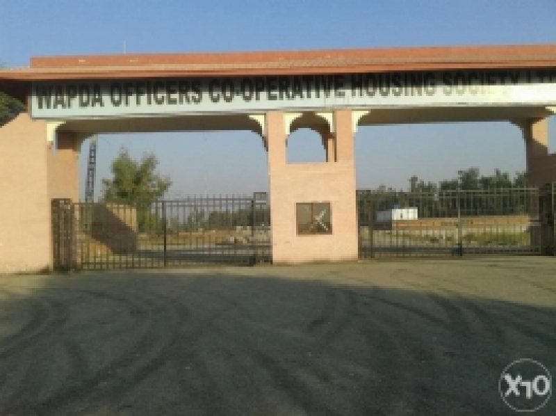 Plot Available for Sale Wapda Town LAHORE wapda farm house